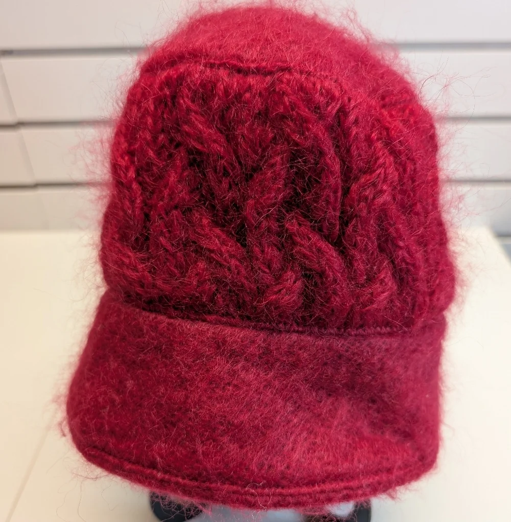 Donegal Design Fuzzy Mohair Wool Cableknit Bucket Hat Burgundy EUC